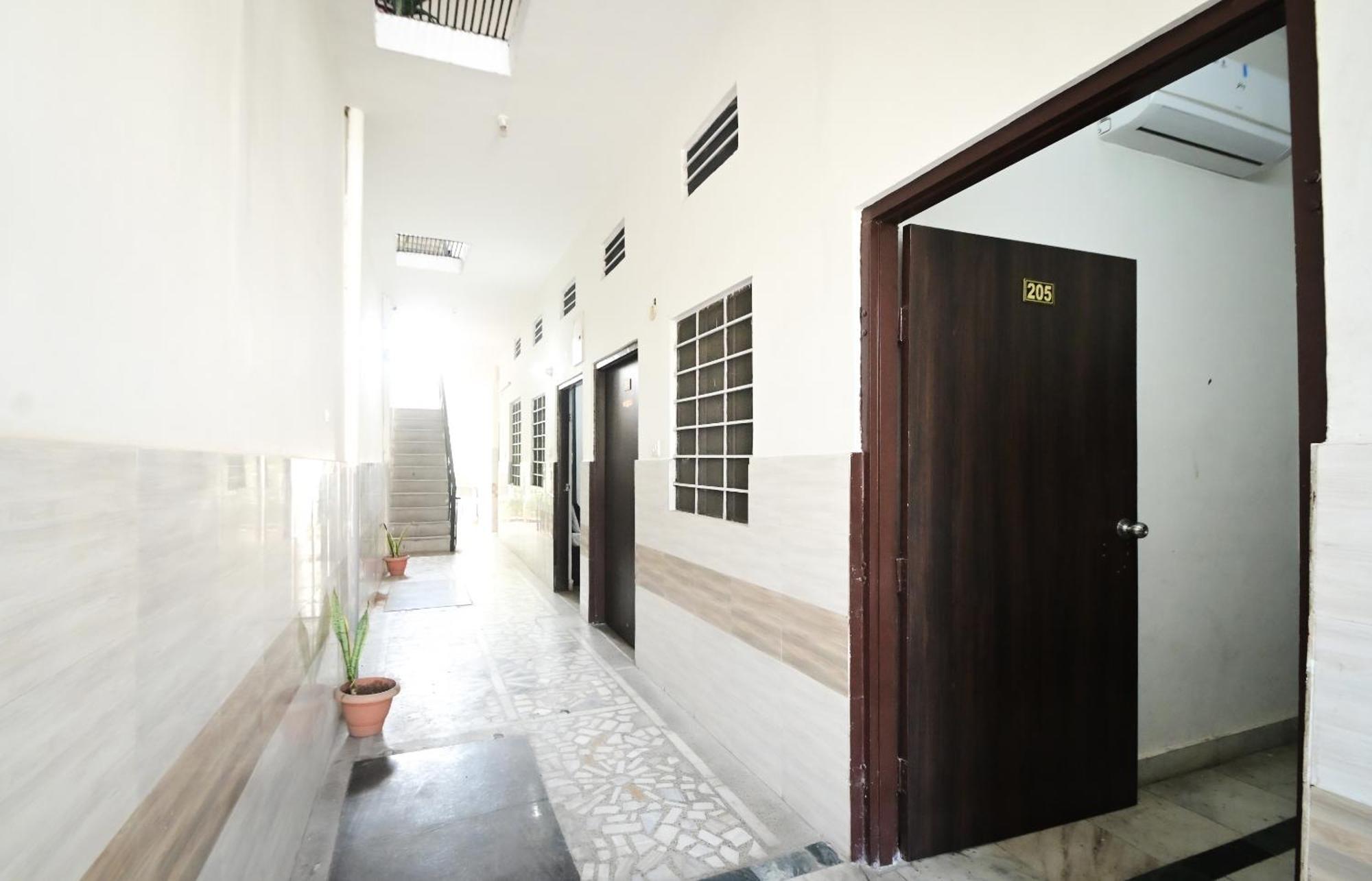 Hotel Apoorv - Near Jaipur Railway Station Exterior photo